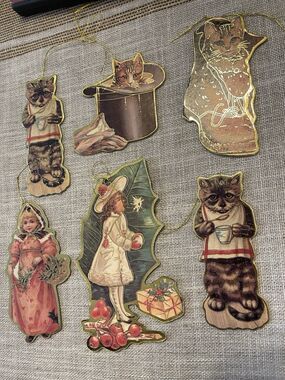 11 VTG Kitty Cucumber Christmas Ornaments, Merrimack, '83 & '85  #0051
